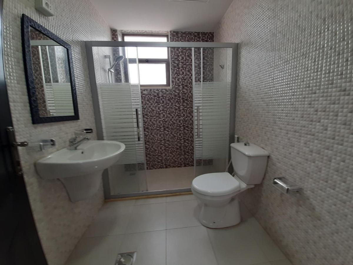 Furnished Apartments Near Mcdonald'S Al-Madina Al-Monawara St Amman Bagian luar foto